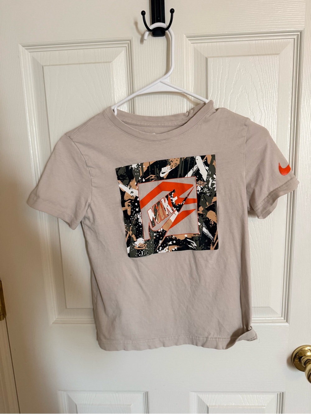 Nike Kids Tan Tee with Orange & Camo Graphic